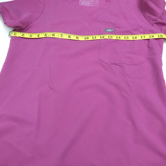Figs Women’s Catarina One-Pocket Scrub Top Color Pink Size Small - Picture 11 of 12